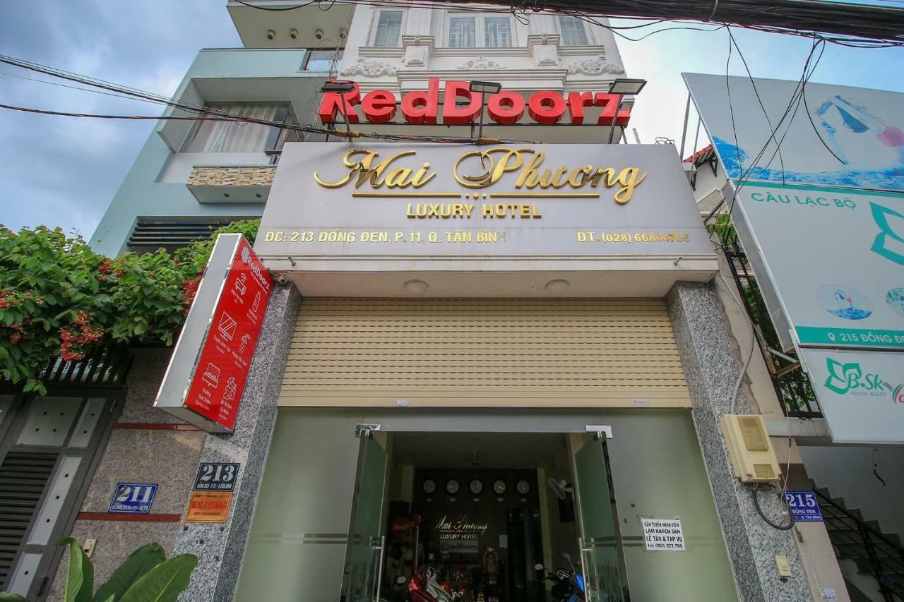 Reddoorz Plus @ Dong Den Street 3* TP. Hồ Chí Minh